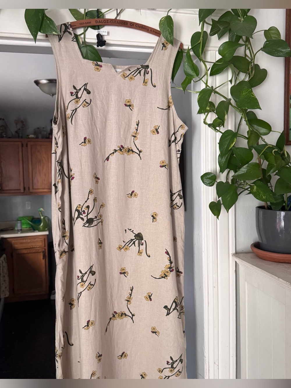 Country Wear Casuals Linen Blend Maxi Dress tan cream floral vintage 90s